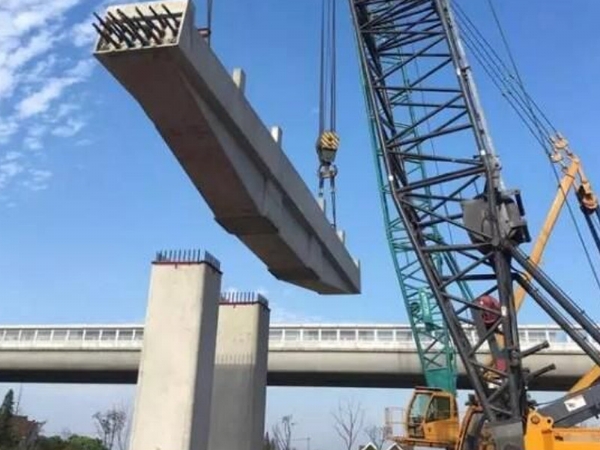 浅谈桥梁模板施工的安全问题及解决办法