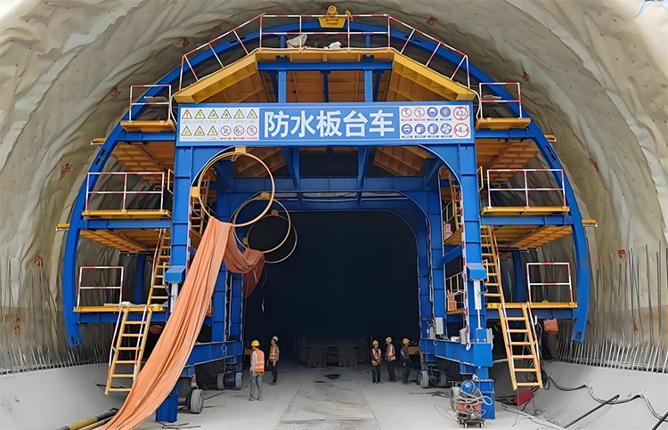 防水板台车